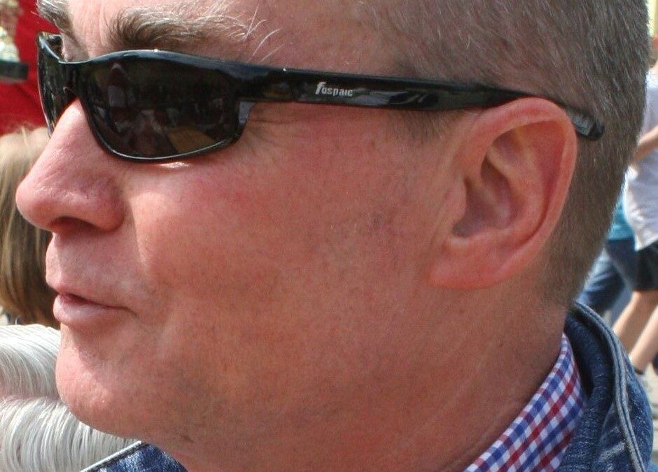 Bernd Hirsch nach Unfall zurück an der Pfeife!