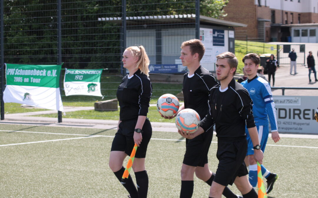 Saisonendspurt auch für die Essener Schiedsrichter