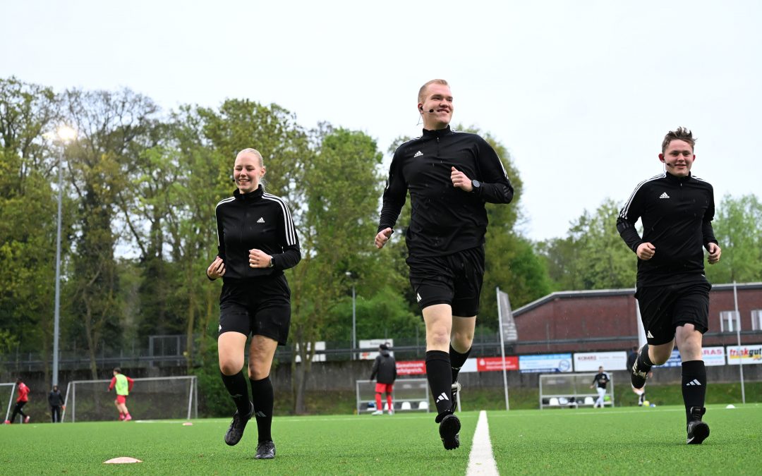 Essener Schiris „B2B“: Bundesliga bis Bezirksliga